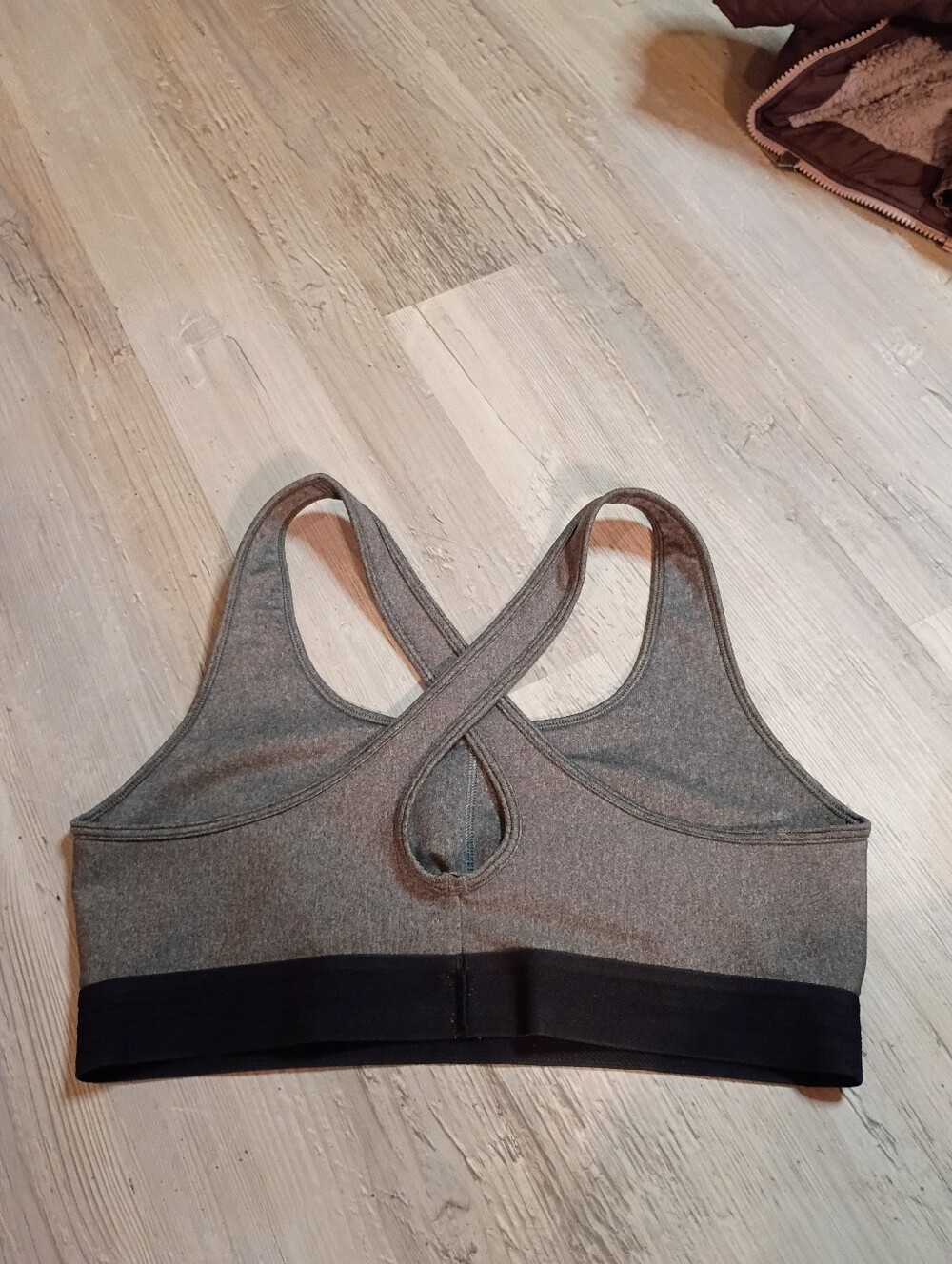 Under Armour - Picture 3 of 4